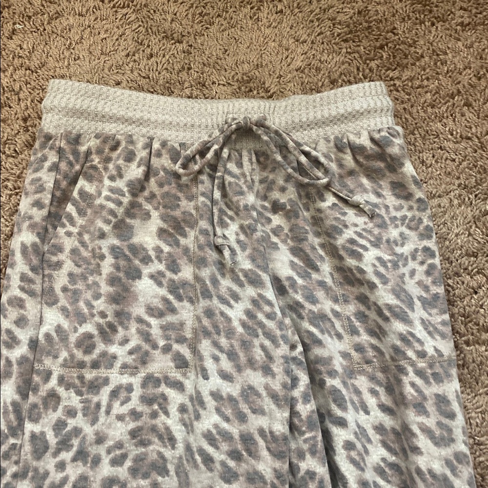 Sweat pants
